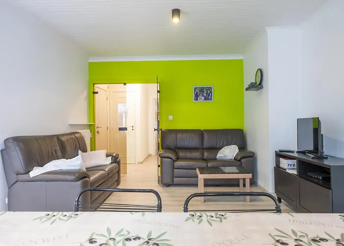 Lecomte - Chopin 166 Apartment